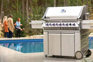 Napoleon distributor of high-quality stainless steel gas grill outdoors for family gatherings and outdoor cooking.